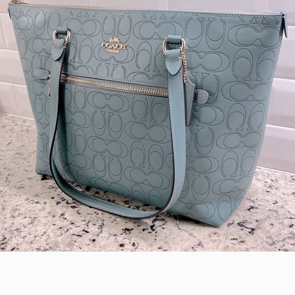 Coach Signature Gallery Leather Tote Bag NWOT - Picture 9 of 17